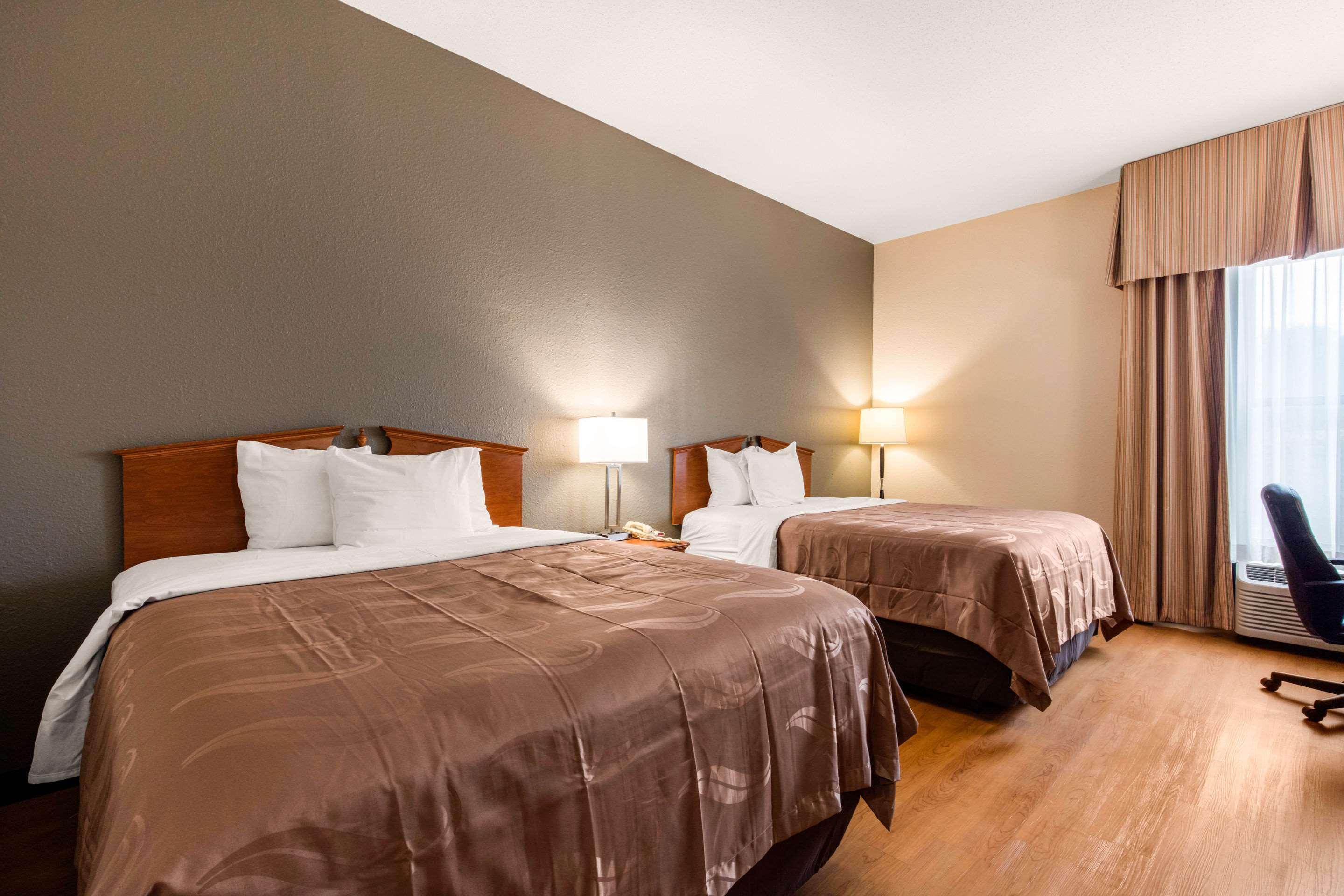 Quality Inn Valley - West Point Esterno foto