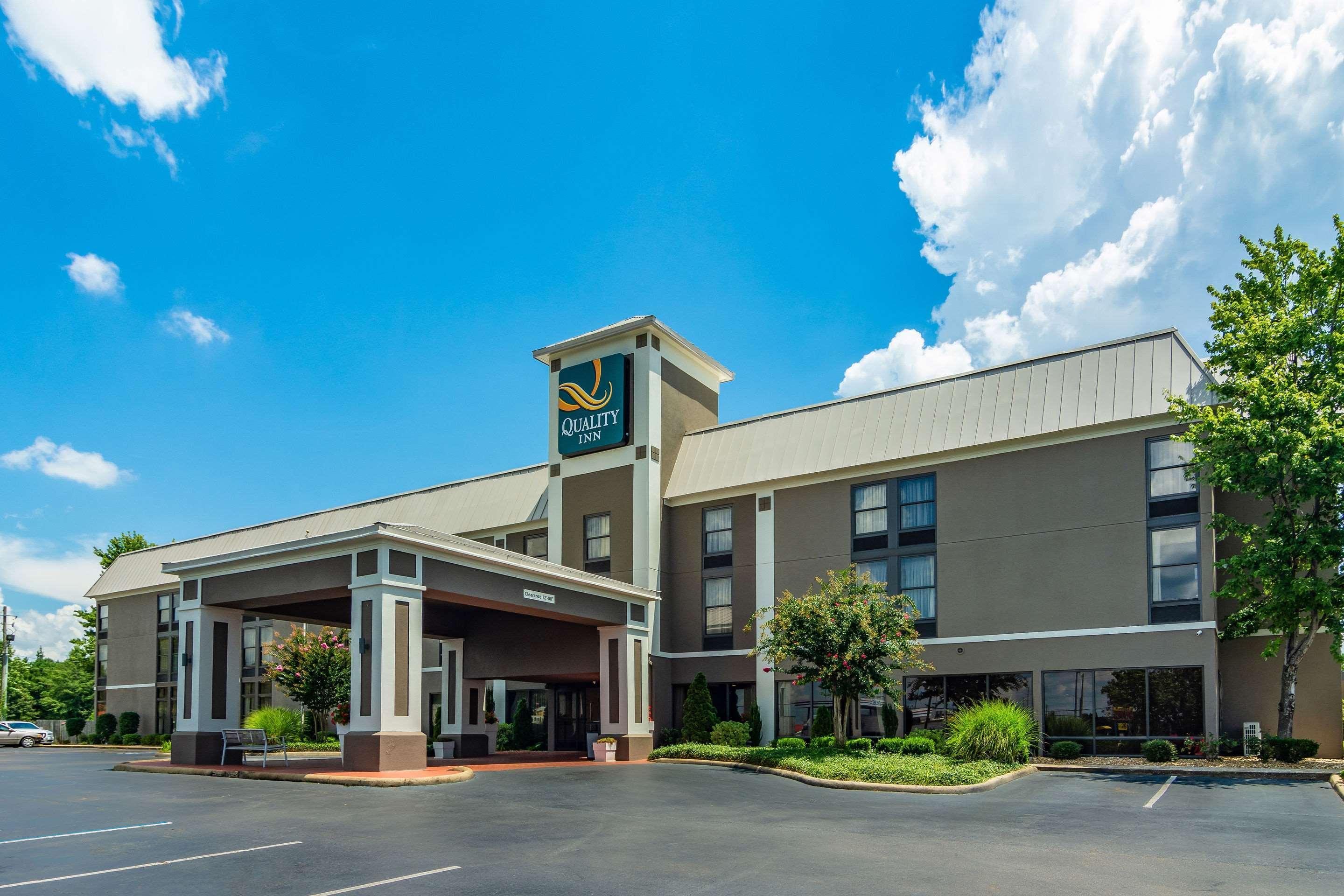 Quality Inn Valley - West Point Esterno foto